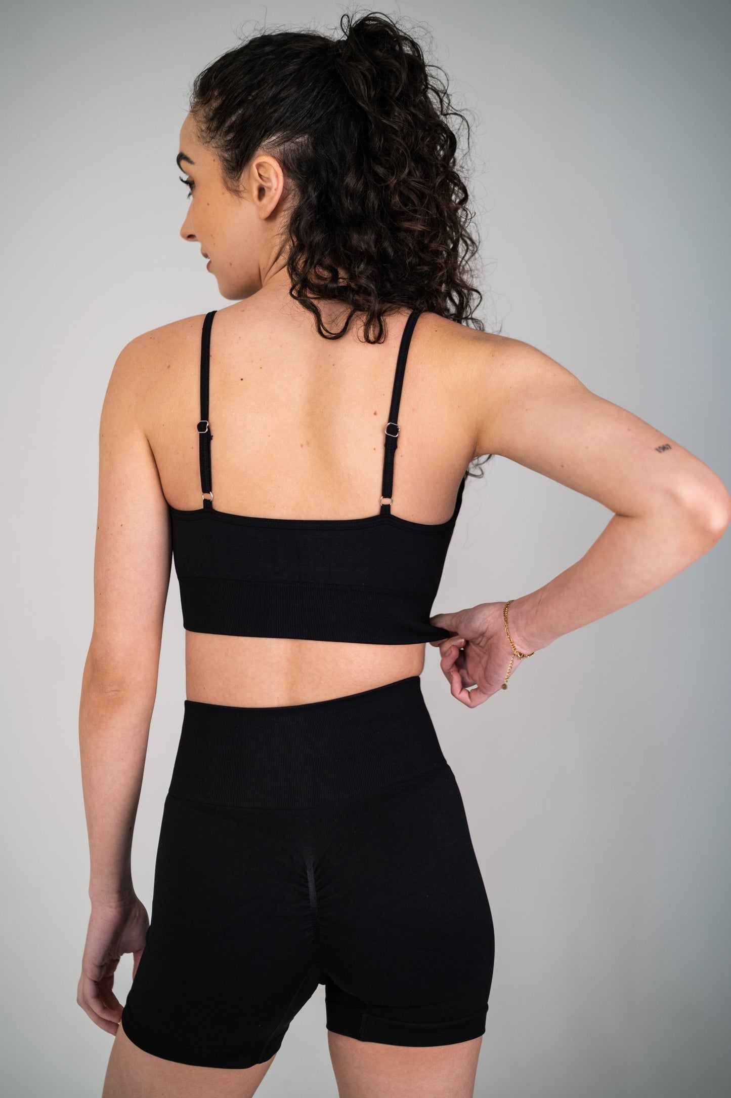 Condole Belt Sports Bra