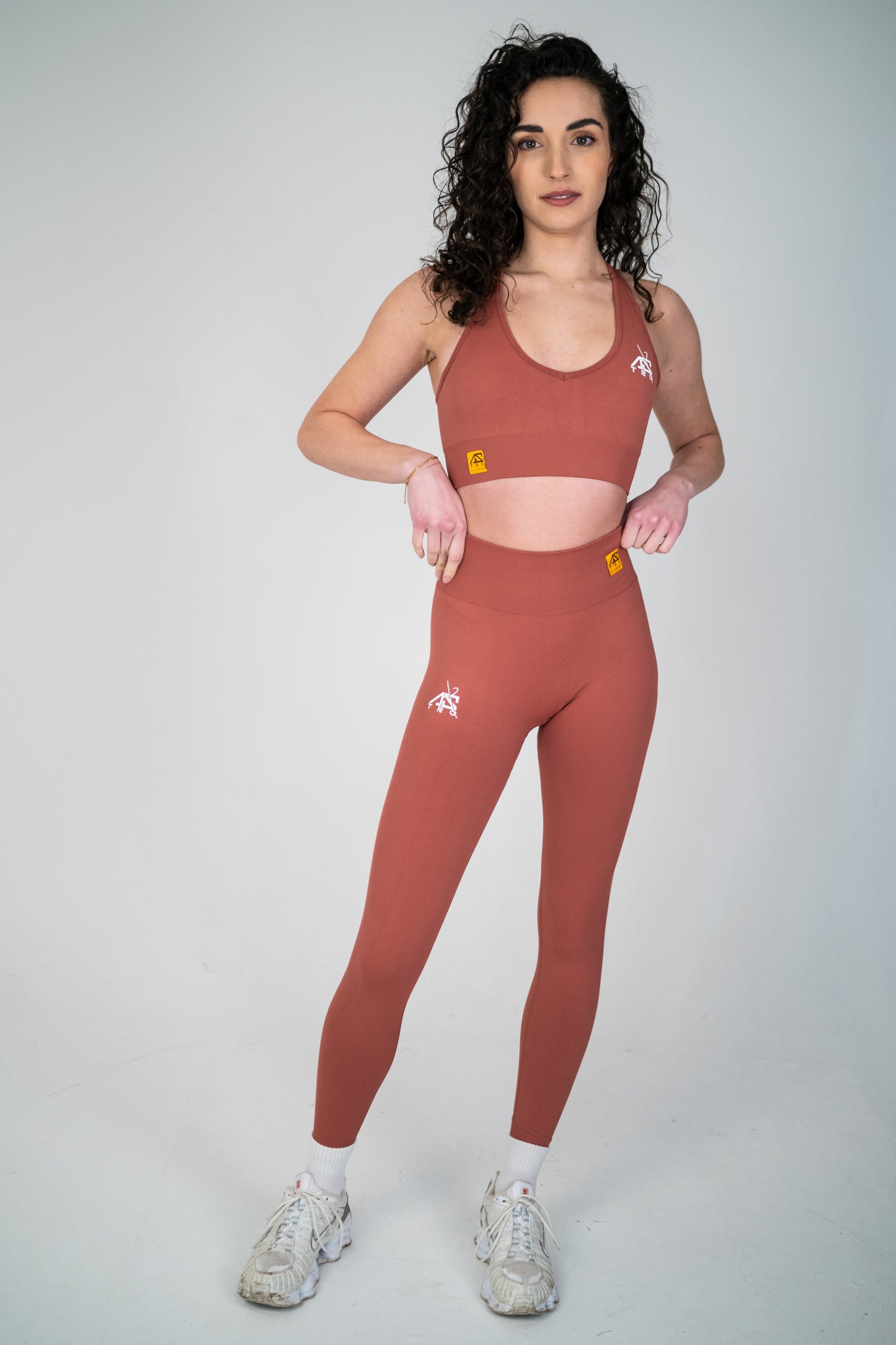 Lift counter seamless leggings